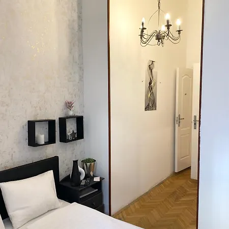 Vaczi Relax Boutique Suits 부다페스트