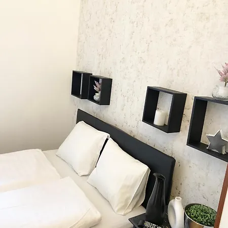 아파트 Vaczi Relax Boutique Suits *