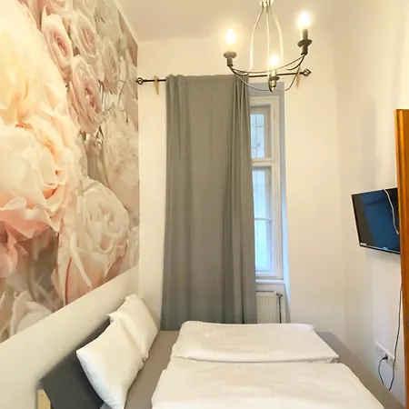 Διαμέρισμα Vaczi Relax Boutique Suits *