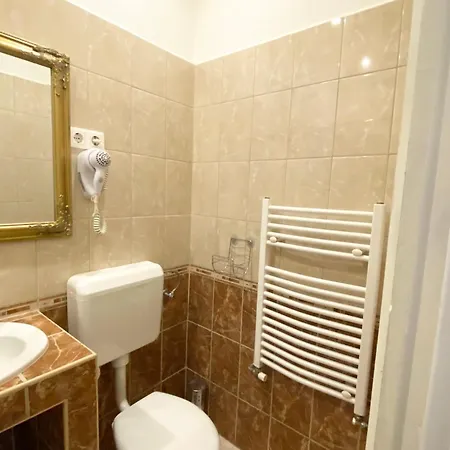 Vaczi Relax Boutique Suits Διαμέρισμα *